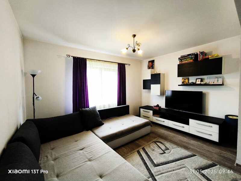 Sat Bacu, com Joita., casa 120 mp utili P+1E+Pod teren 330 mp acces DJ601A.